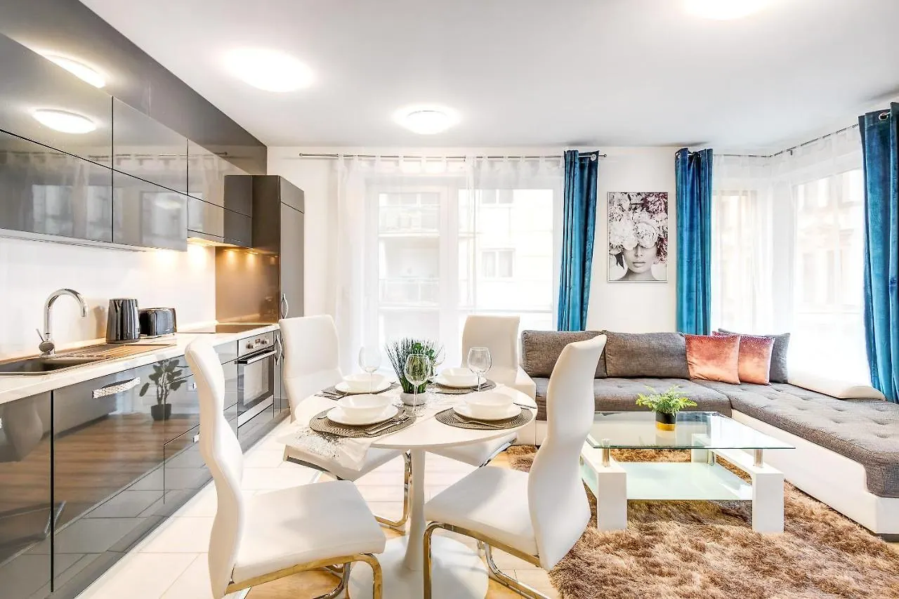 Modern Apartment With Free Garage And Balcony In The Downtown Boedapest 0*,