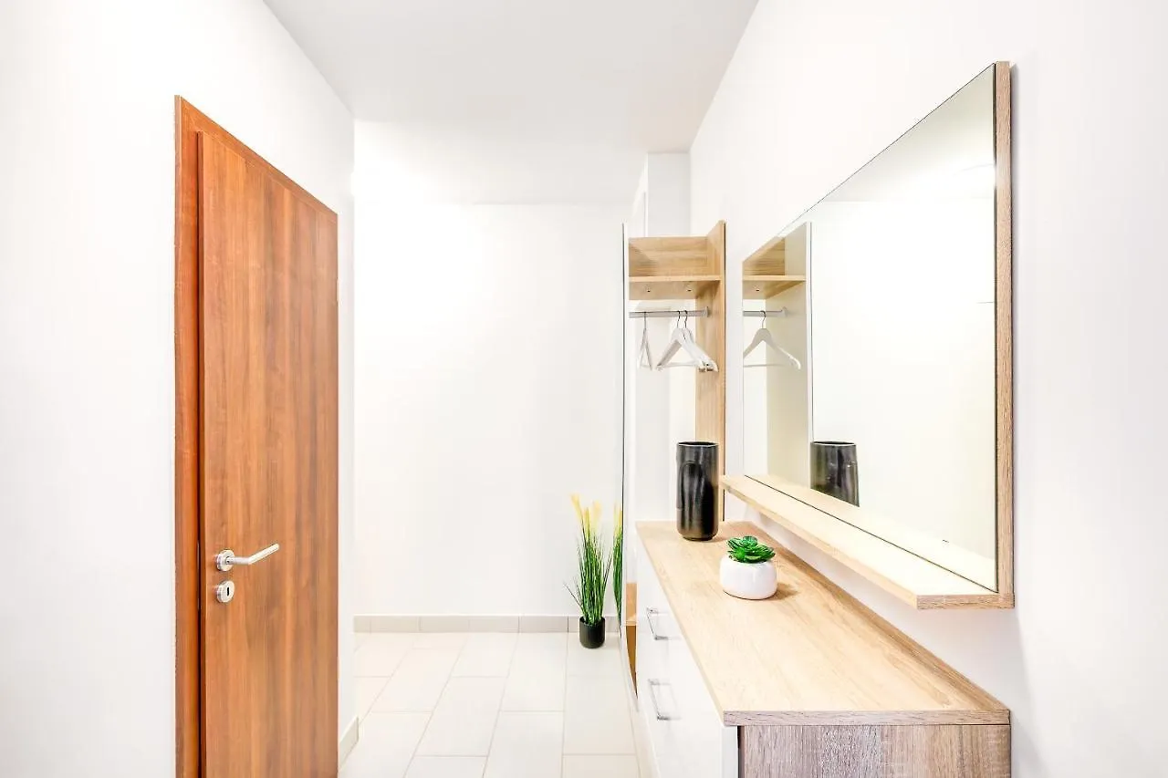 Modern Apartment With Free Garage And Balcony In The Downtown Boedapest 0*,